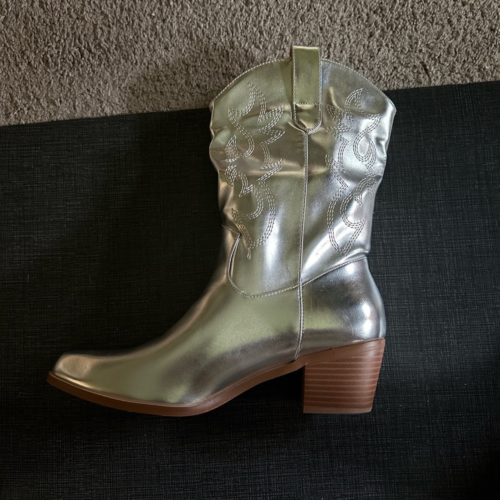New Shiny Silver Boots size 10